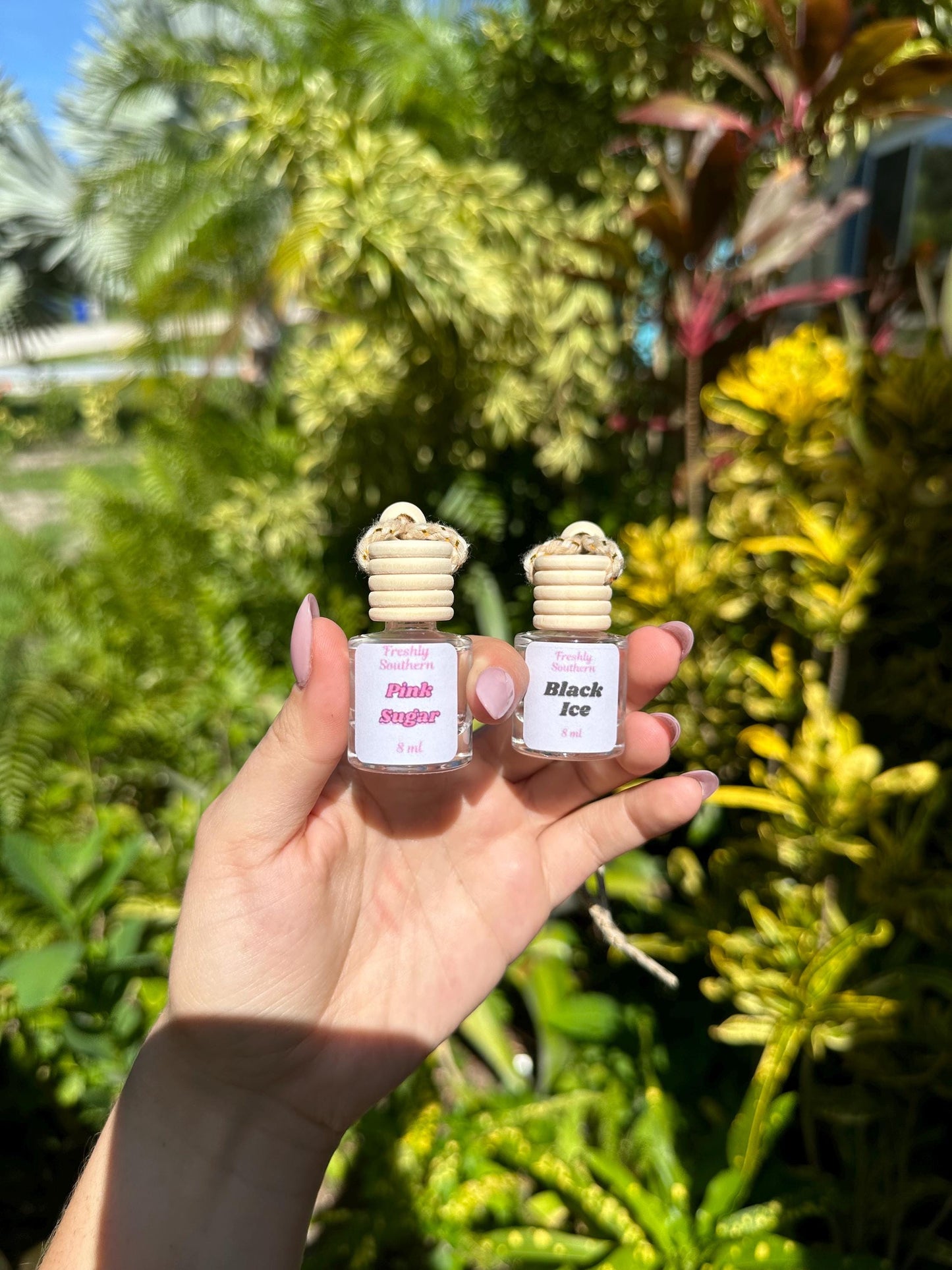 Car Diffuser | Beautiful Car Air Freshener | Car Oil Diffuser | freshie | freshy