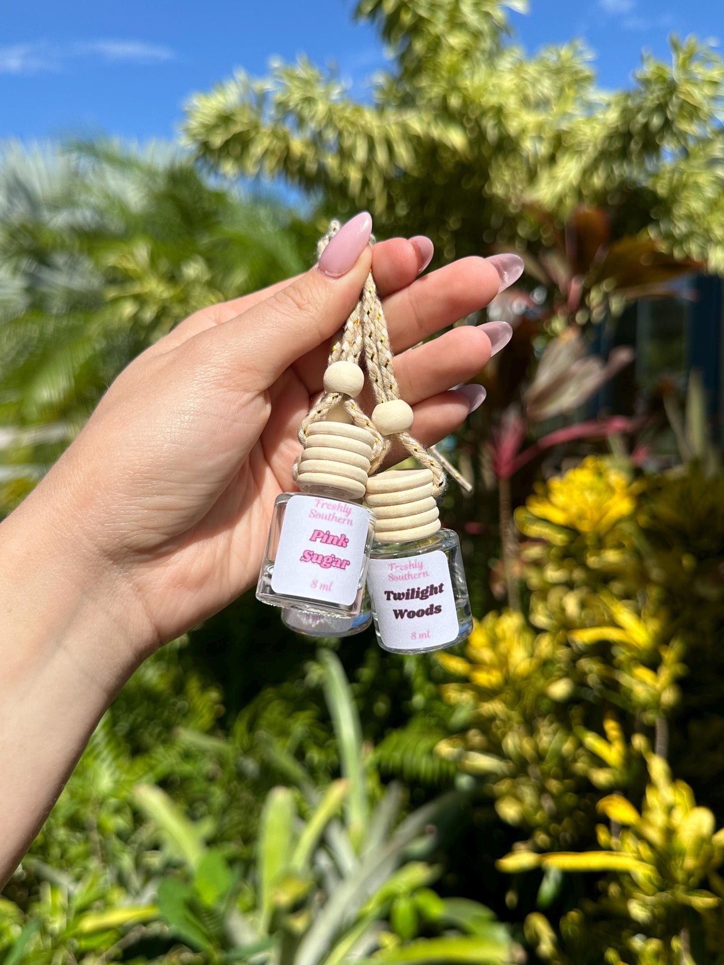 Car Diffuser | Beautiful Car Air Freshener | Car Oil Diffuser | freshie | freshy